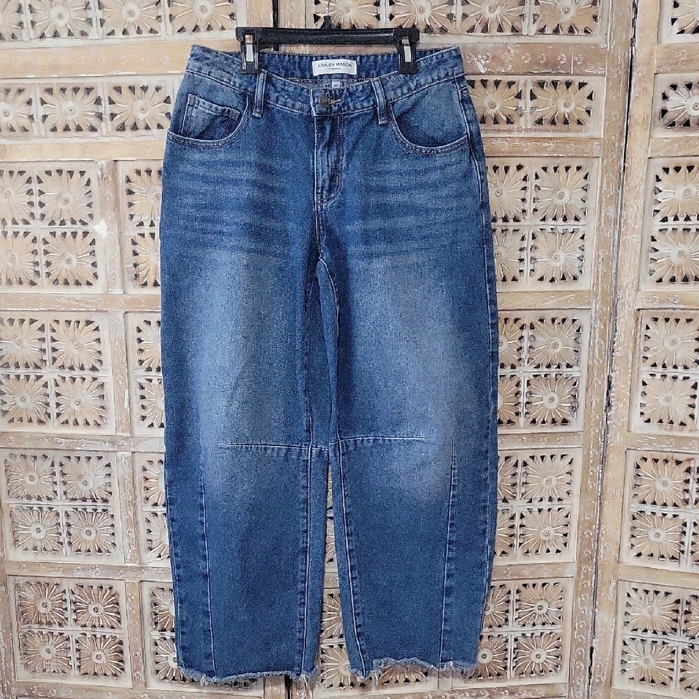 Ashley Mason Premium Barrel Jeans With Raw Hem 27